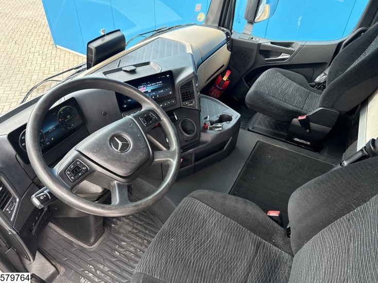 Mercedes Actros 1842
