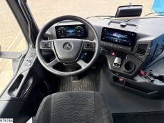 Mercedes Actros 1842
