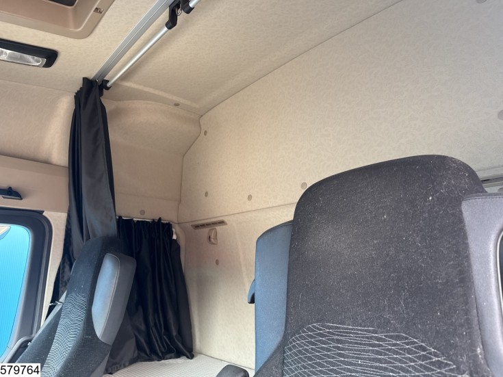 Mercedes Actros 1842