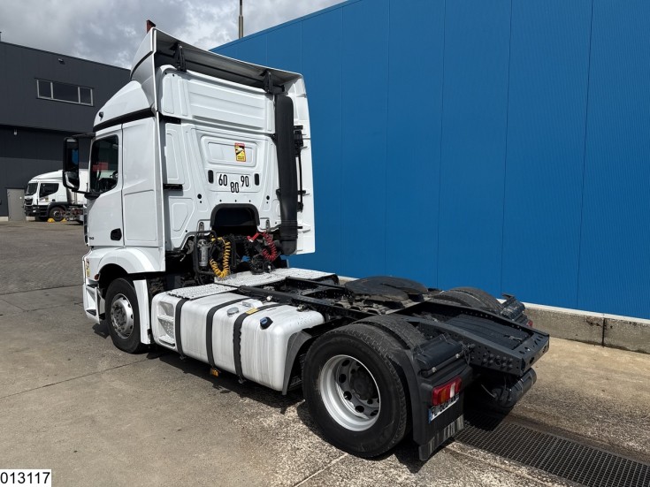 Mercedes Actros 1842
