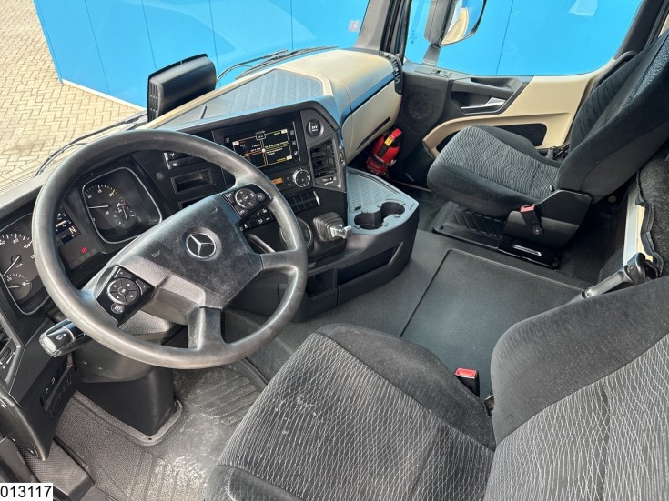 Mercedes Actros 1842
