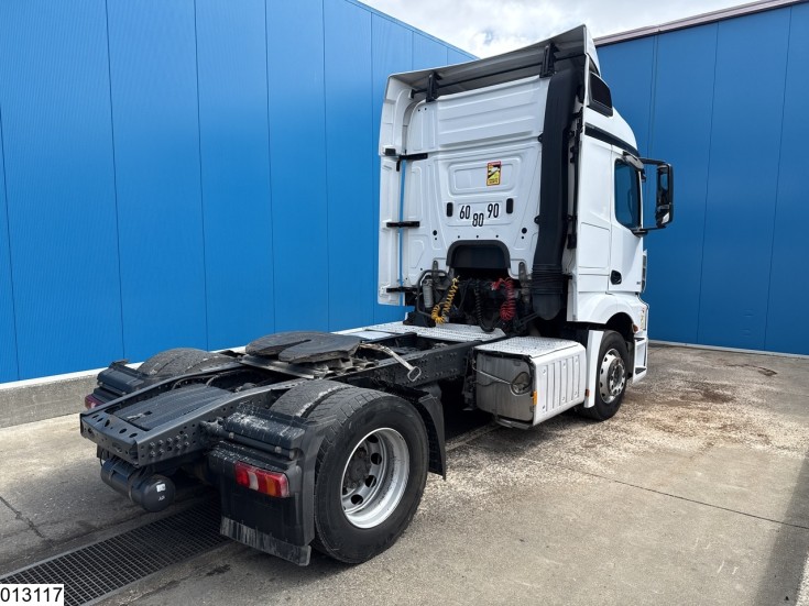 Mercedes Actros 1842