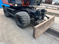 Hitachi ZX 130 W