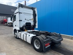 Mercedes Actros 1836