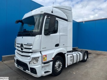 Mercedes Actros 1836