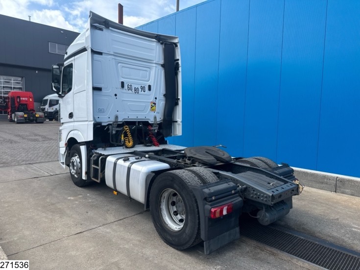 Mercedes Actros 1845