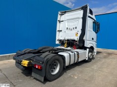 Mercedes Actros 1845