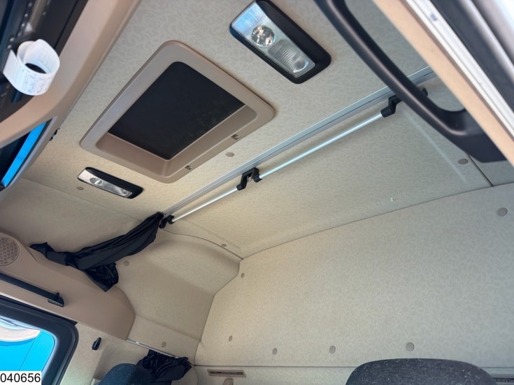 Mercedes Actros 1842