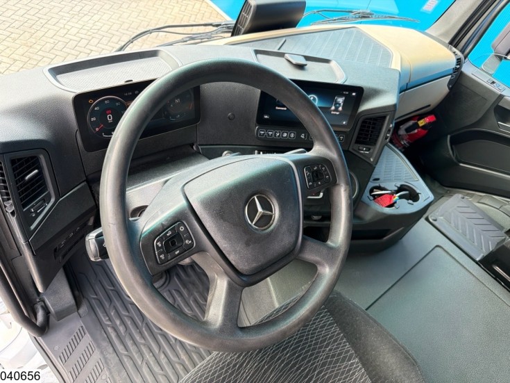 Mercedes Actros 1842