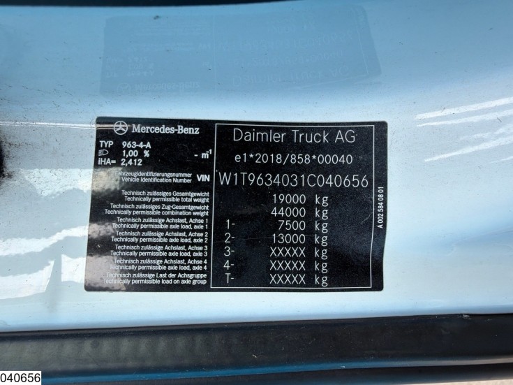 Mercedes Actros 1842