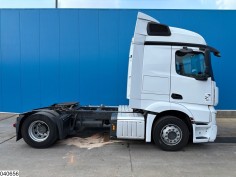 Mercedes Actros 1842