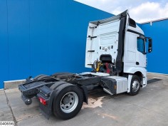 Mercedes Actros 1842