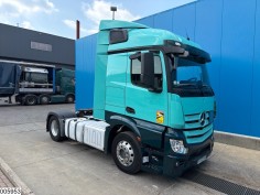 Mercedes Actros 1848