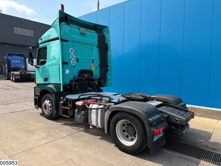 Mercedes Actros 1848