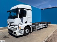Mercedes Actros 1845