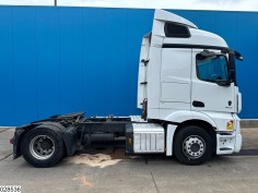 Mercedes Actros 1842