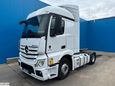 Mercedes Actros 1842