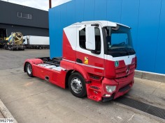 Mercedes Actros 1843