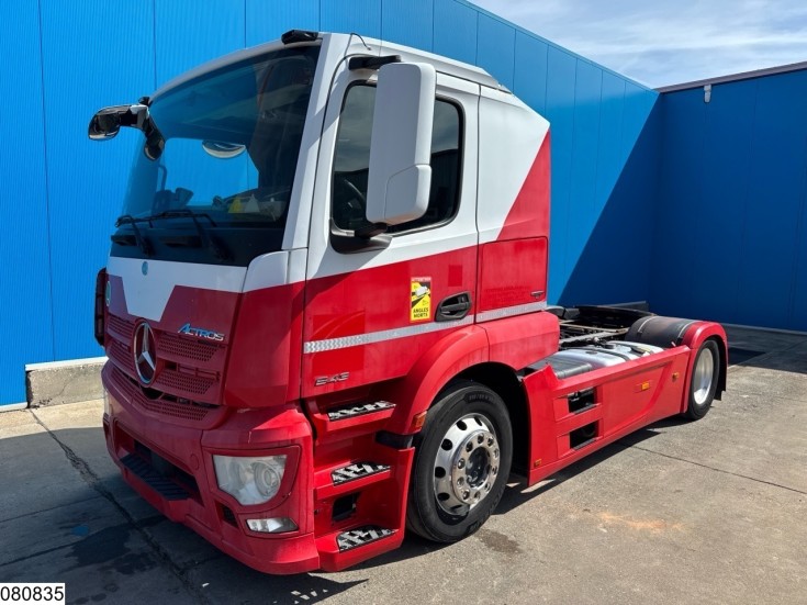 Mercedes Actros 1843