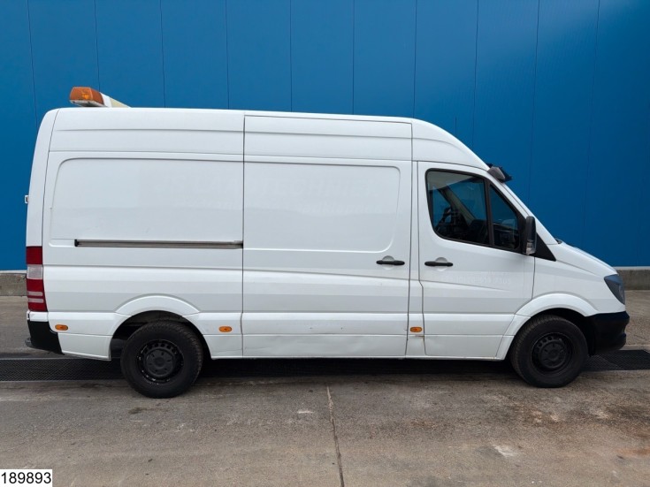 Mercedes Sprinter