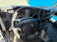 Renault Premium