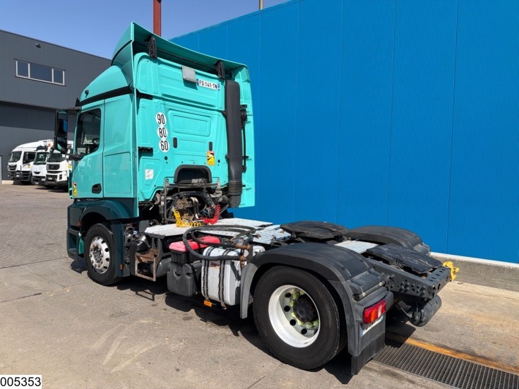 Mercedes Actros 1848