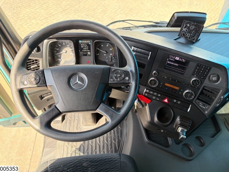 Mercedes Actros 1848