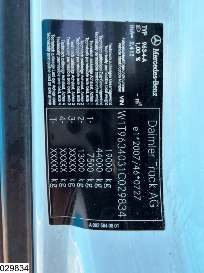 Mercedes Actros 1845