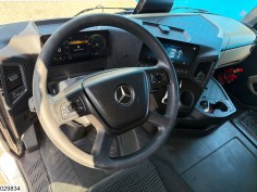 Mercedes Actros 1845