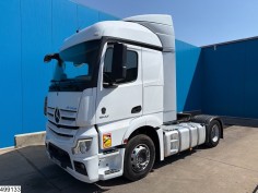 Mercedes Actros 1842