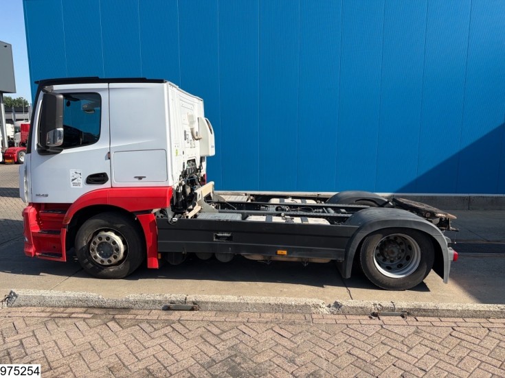 Mercedes Actros 1843