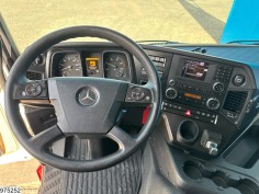 Mercedes Actros 1843