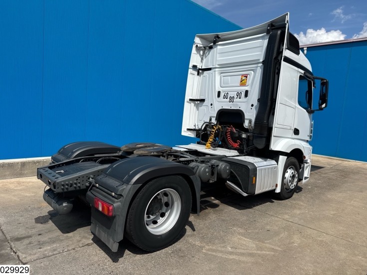 Mercedes Actros 1845