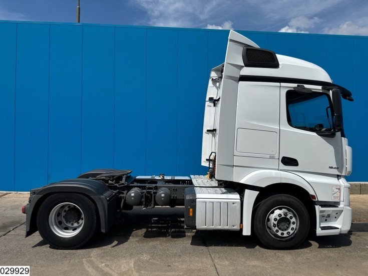 Mercedes Actros 1845