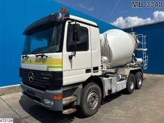 Mercedes Actros 3348