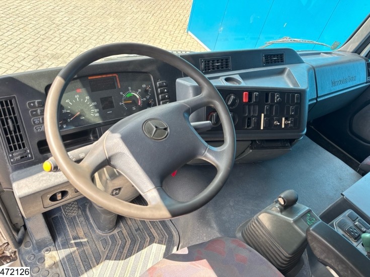 Mercedes Actros 3348