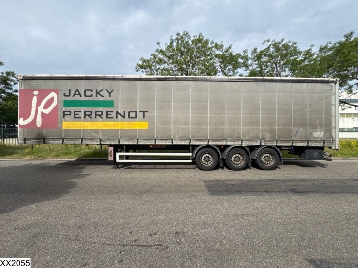Fruehauf Tautliner