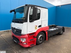 Mercedes Actros 1843