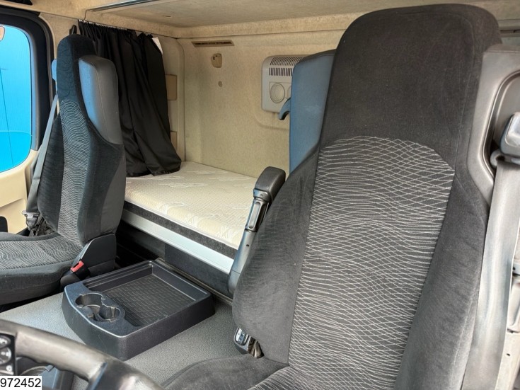 Mercedes Actros 1843
