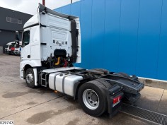 Mercedes Actros 1845