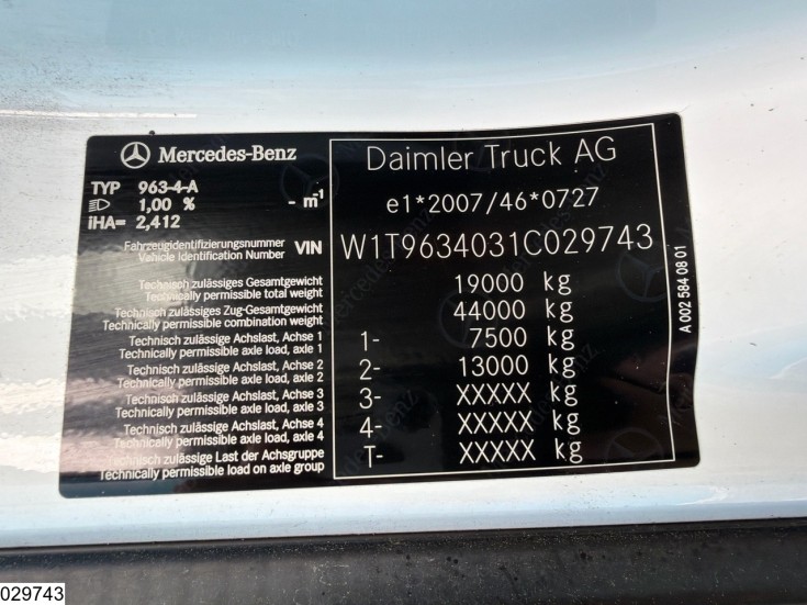 Mercedes Actros 1845
