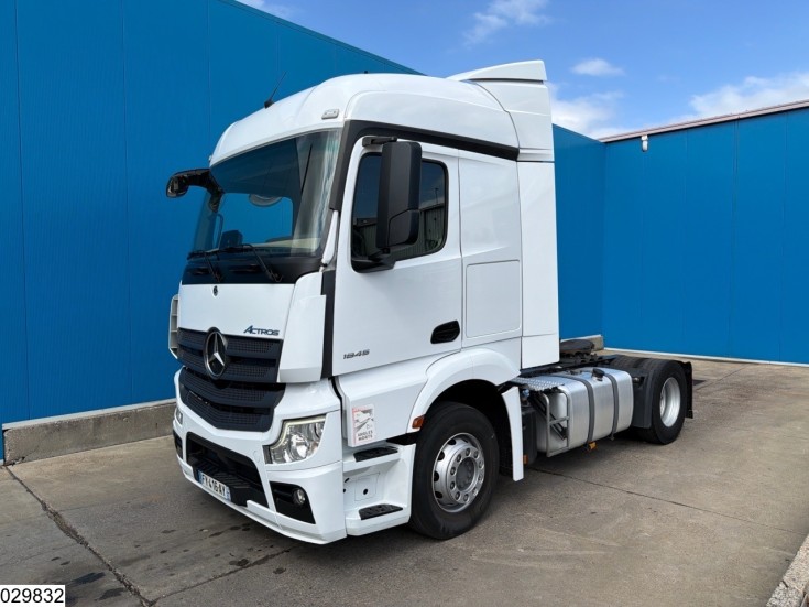 Mercedes Actros 1845