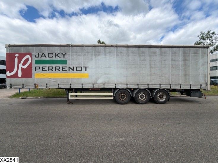Fruehauf Tautliner