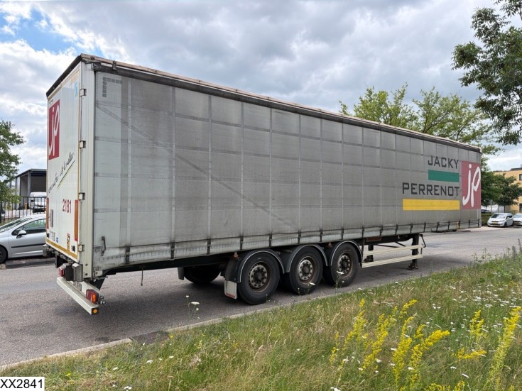 Fruehauf Tautliner