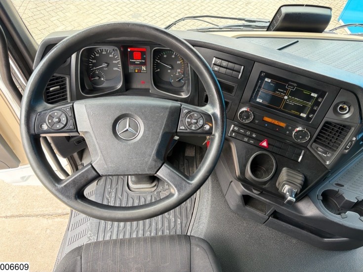 Mercedes Actros 1845