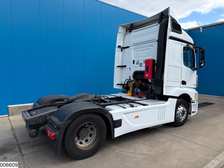 Mercedes Actros 1845