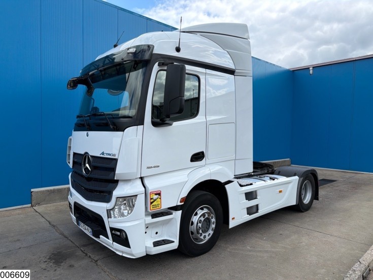Mercedes Actros 1845