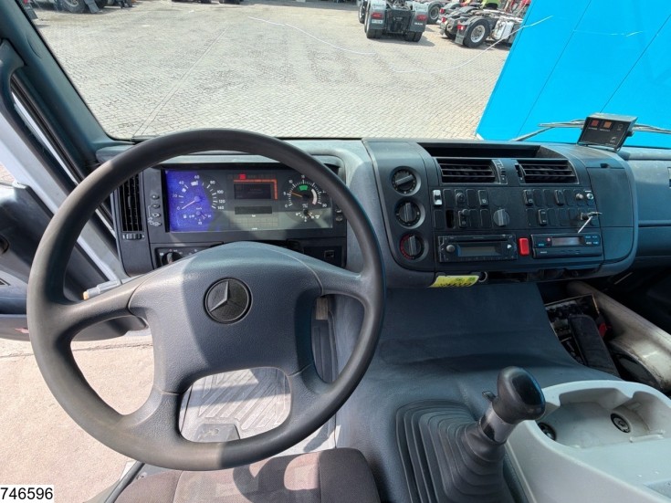Mercedes Atego 1828