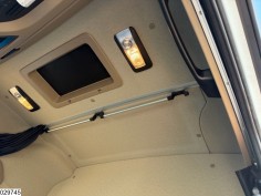 Mercedes Actros 1845