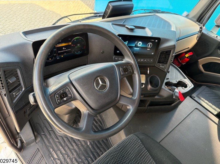 Mercedes Actros 1845